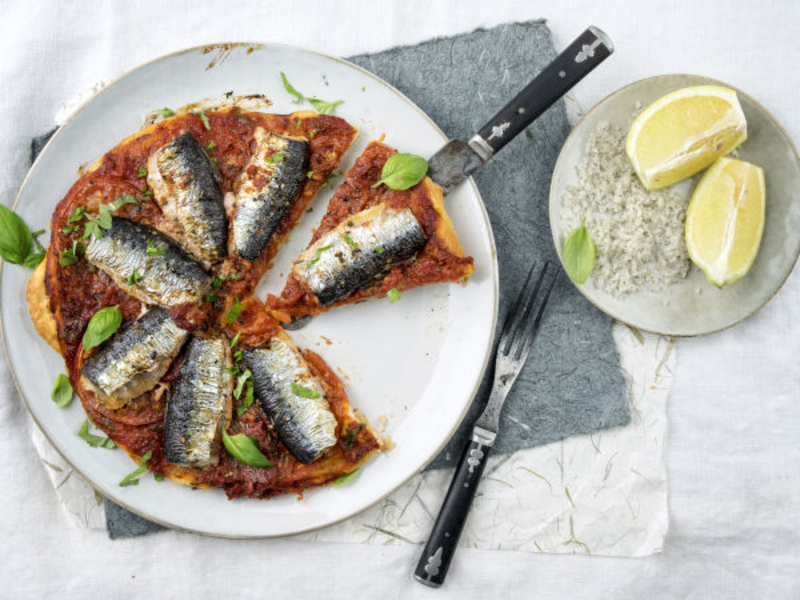 Tarte basque aux sardines fraîches et au fromage de brebis