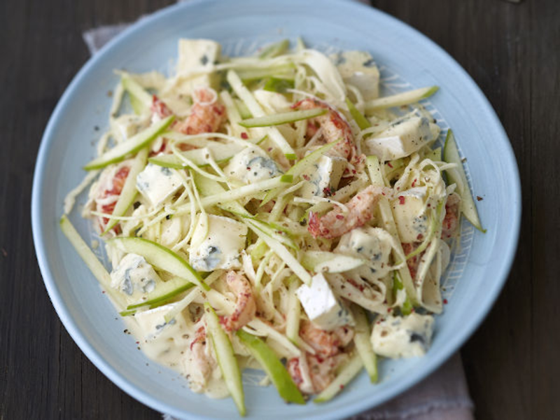 Coleslaw à la pomme, aux écrevisses et fromage bleu