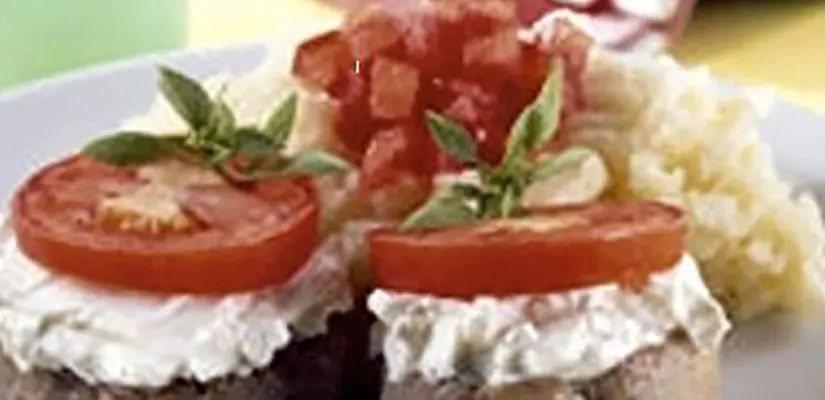 Filet mignon aux tomates et fromage frais