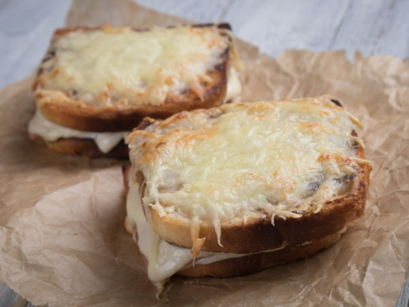 Croque-monsieur lardons et fromage