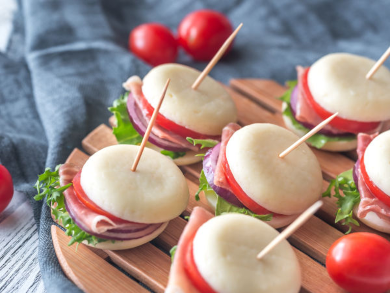 Amuse-bouche au jambon et fromage ail & fines herbes