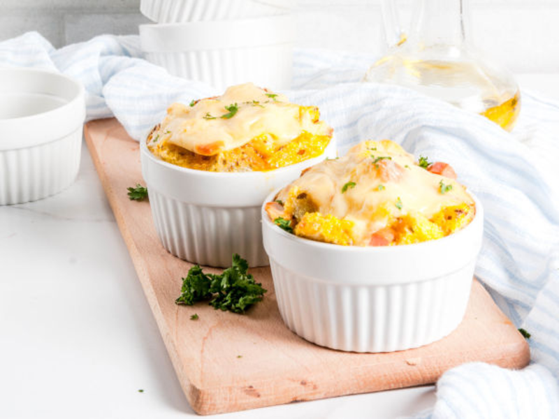 Petits soufflés saumon ciboulette au fromage