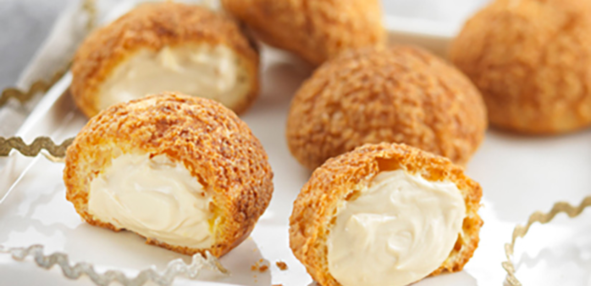 Choux craquelin au fromage frais et spéculoos