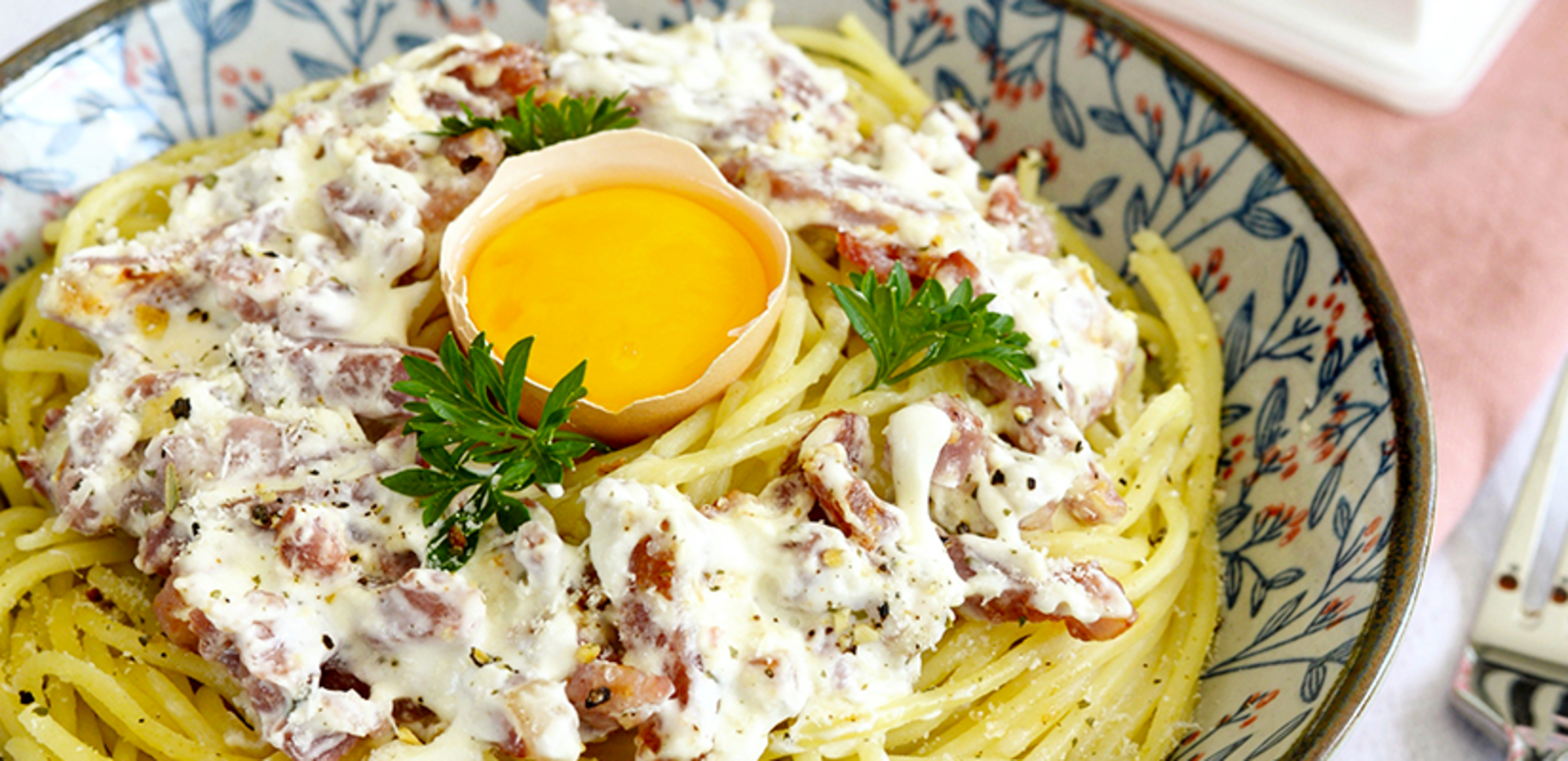 th05_spaghettis-carbonara-chavroux.jpg