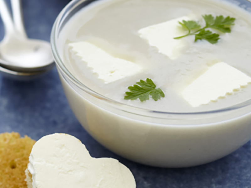 Velouté de coeur d'artichauts au fromage frais