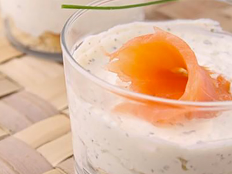 Verrine au fromage frais et saumon