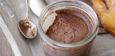 Petits pots de crème au chocolat et fromage frais