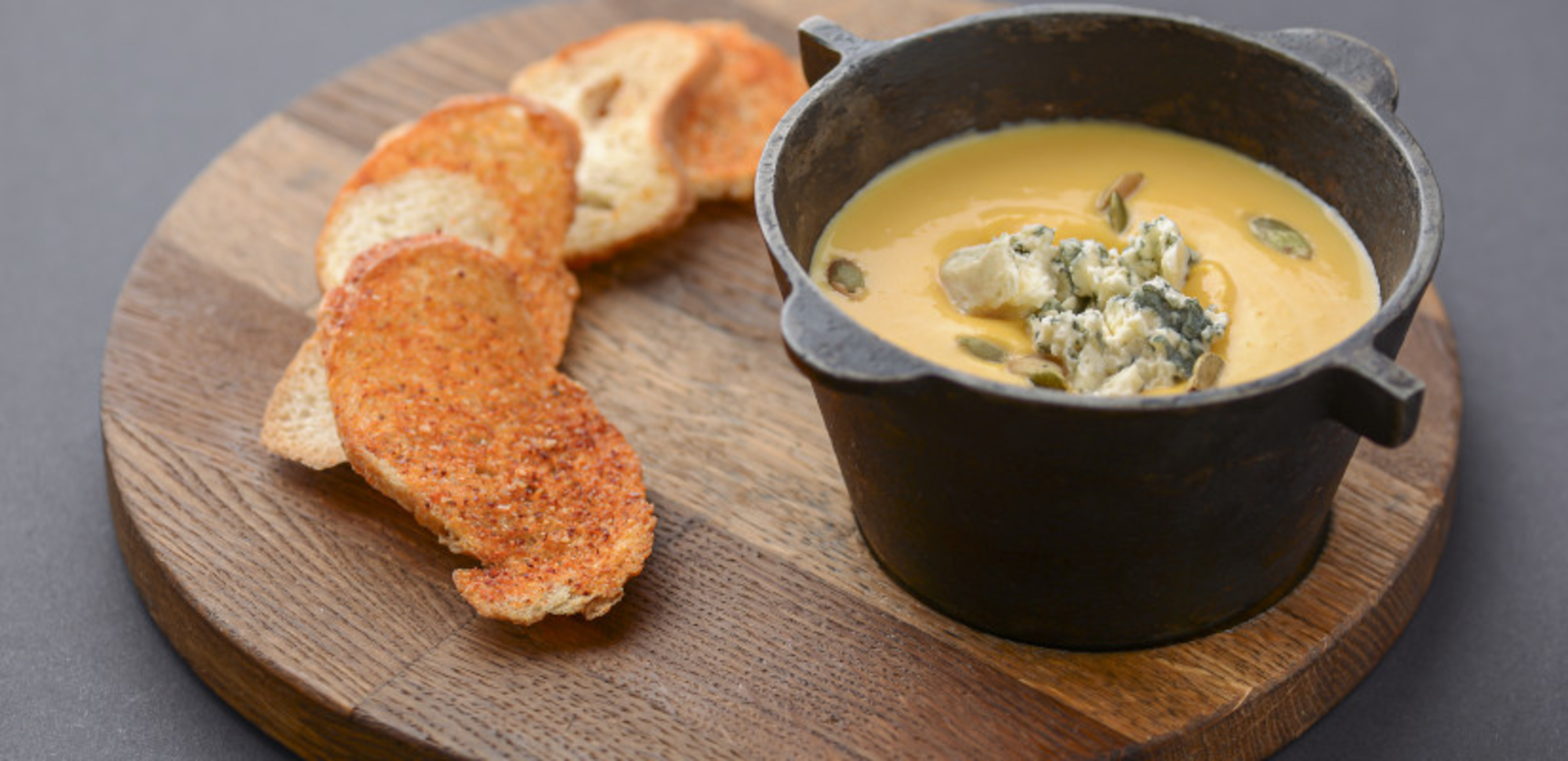 Soupe à la courge et au bleu
