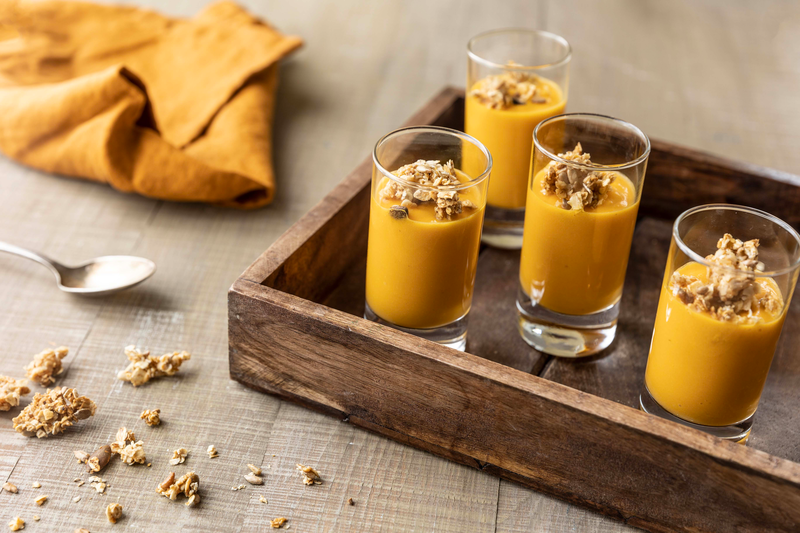 Soupe de courge au curry et fromage de brebis