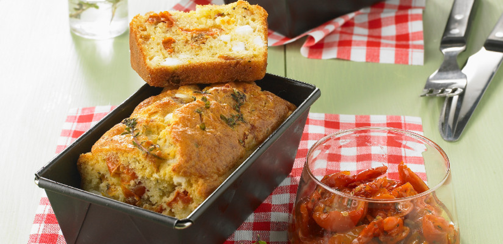 Cake tomates séchées feta