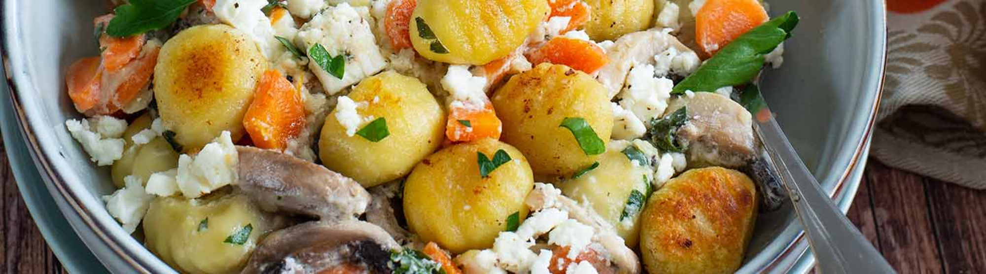 Gnocchis champignons, carottes et feta