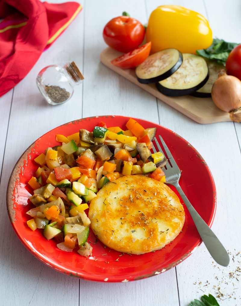 Poêlée méditerranéenne et fromage grillé