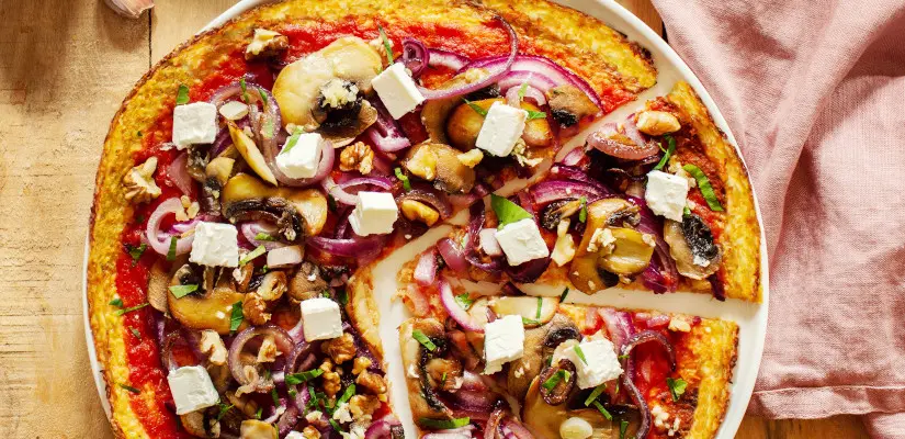 Pizza chou fleur, champignons et Saint Morêt