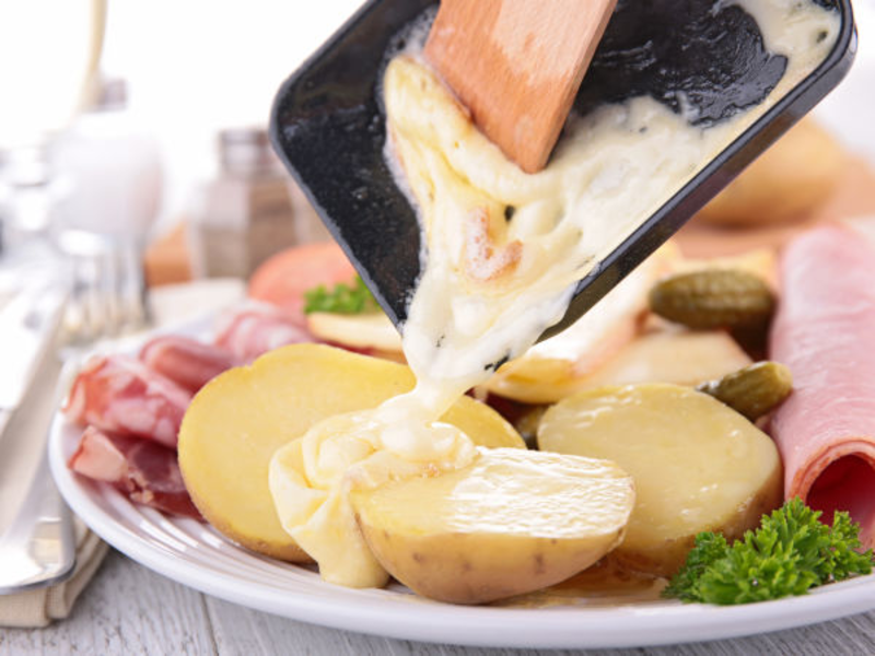 Raclette ch'ti au jambon, endive et Maroilles