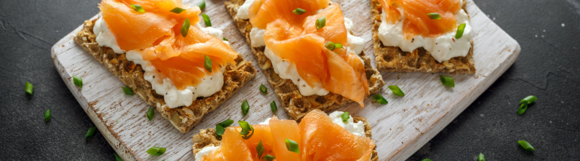 Tartine de fromage frais et saumon fumé