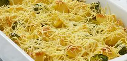 Gratin de brocolis aux lardons et fromage de brebis