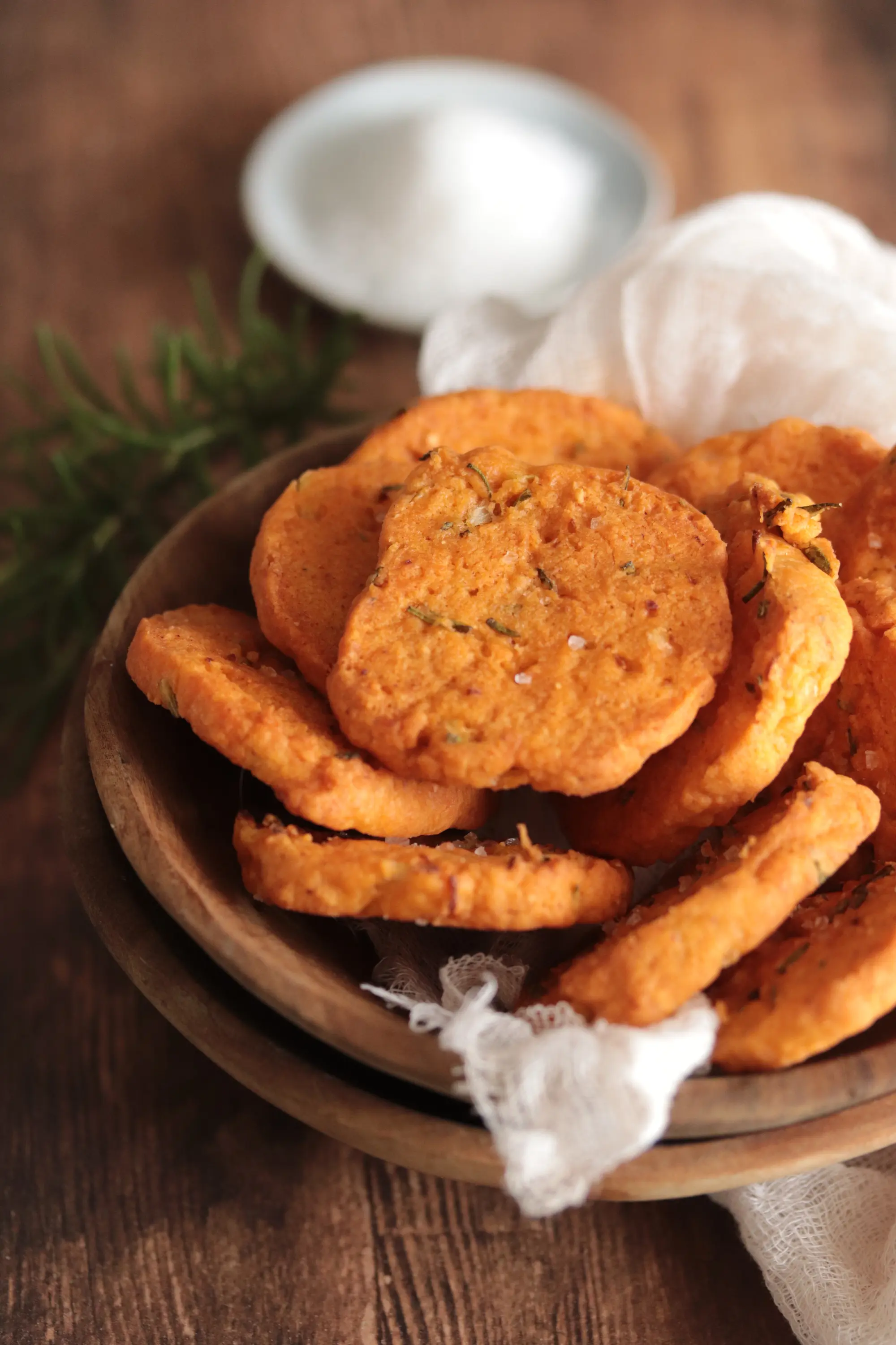 Sablés au parmesan et romarin