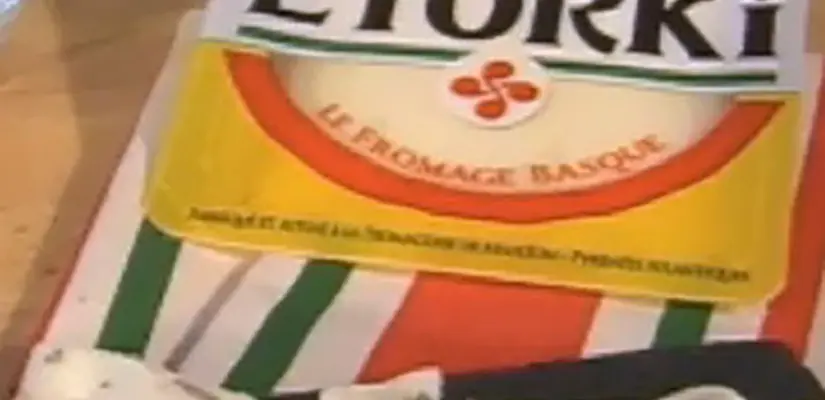 Tartine basque au fromage de brebis ou Ogi-Zerra en langue basque
