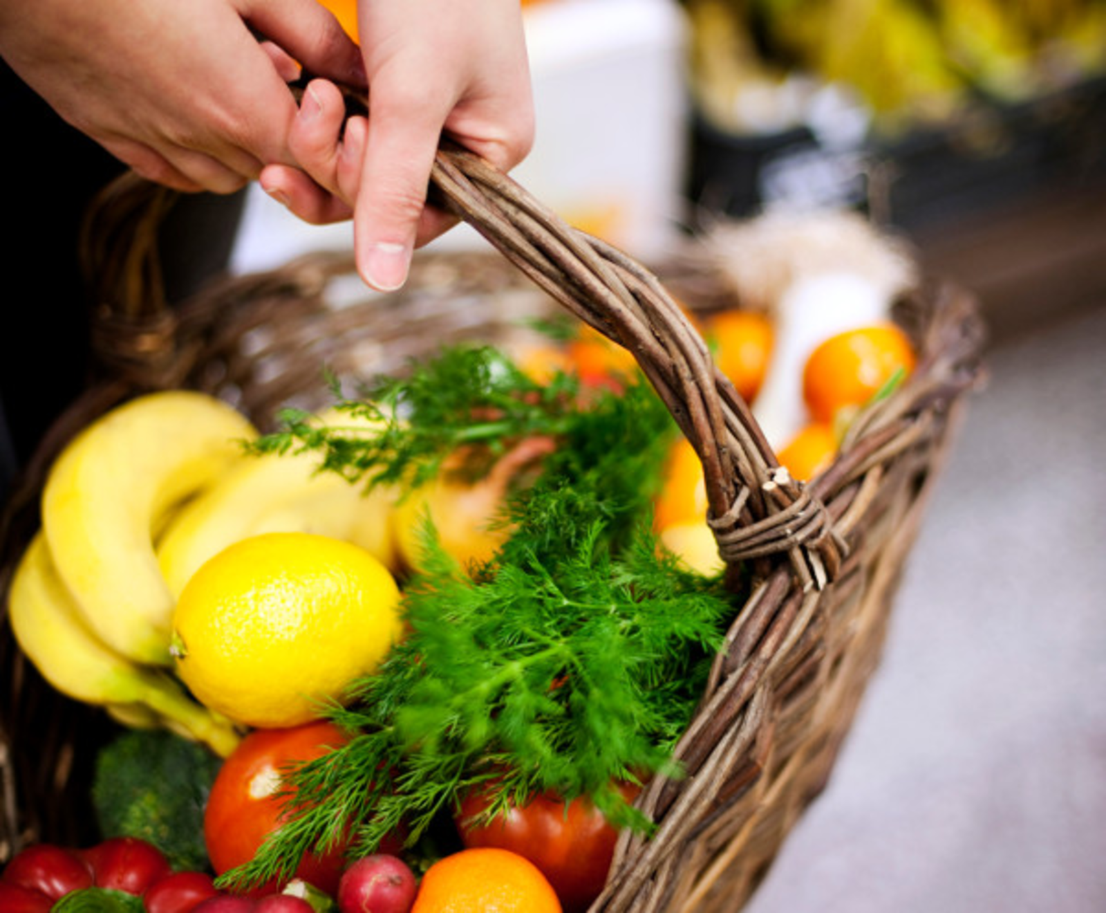 TH06_panier-de-legumes-et-fruits