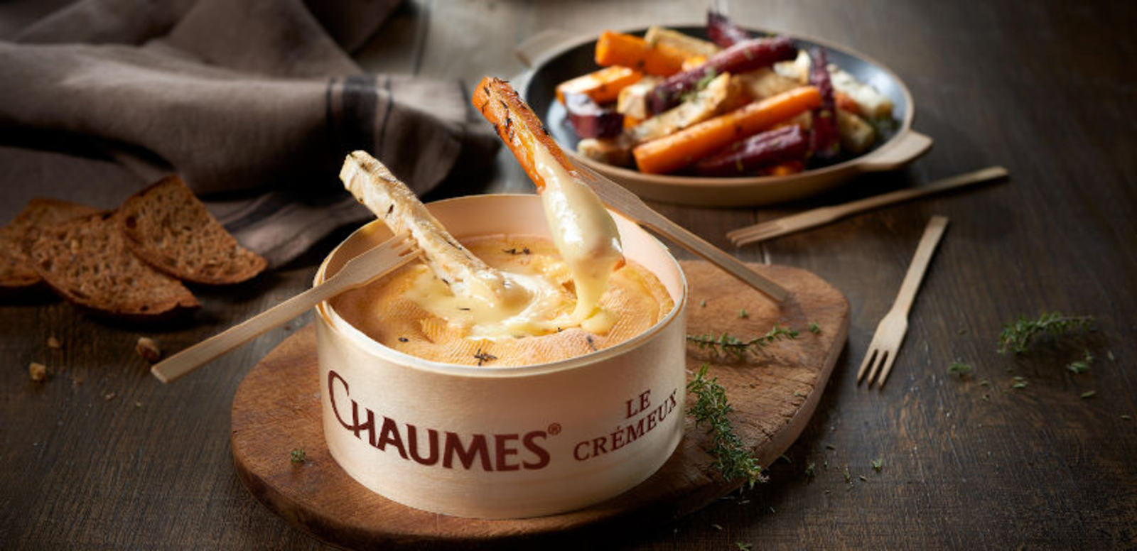 Frites de légumes au four et Crémeux de Chaumes (TH05)