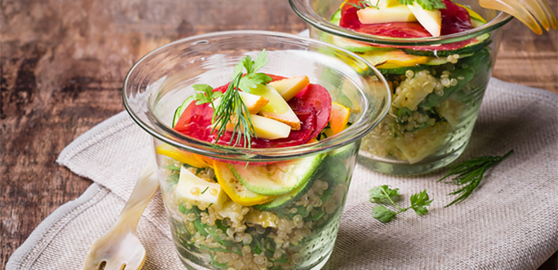 Salade de quinoa aux courgettes et fromage à raclette