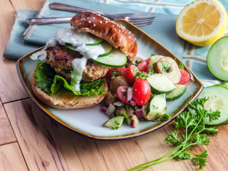 Burger de poulet haché au fromage