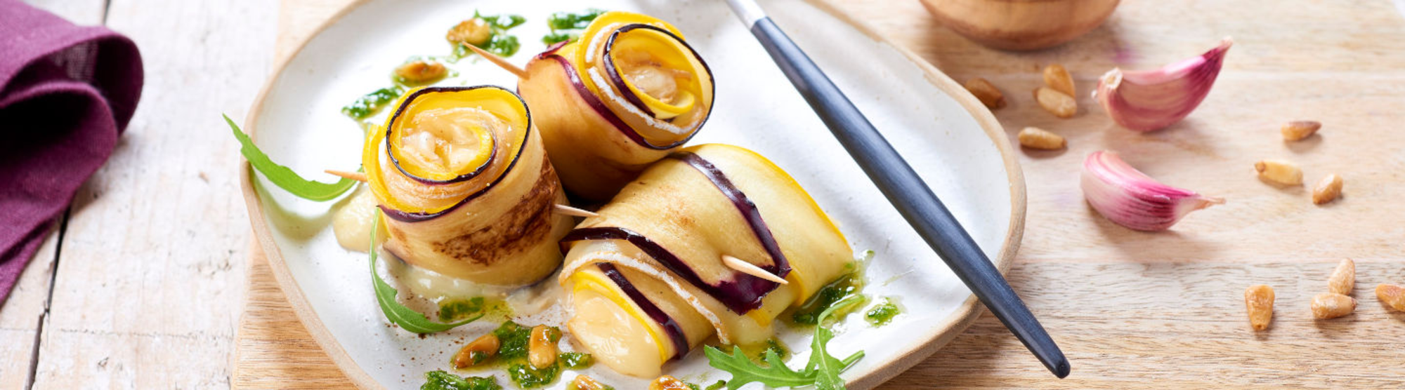 Roulés de courgette et d'aubergine au fromage