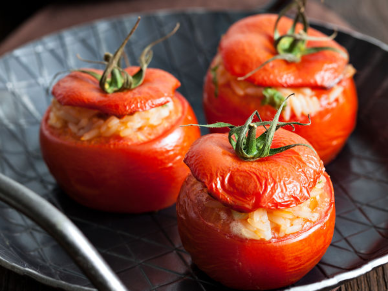 Tomates farcies au riz et au gouda