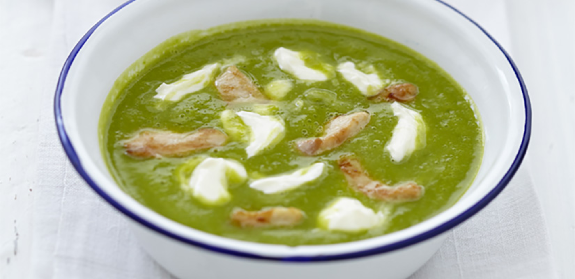 Velouté de petits pois au poulet et fromage frais