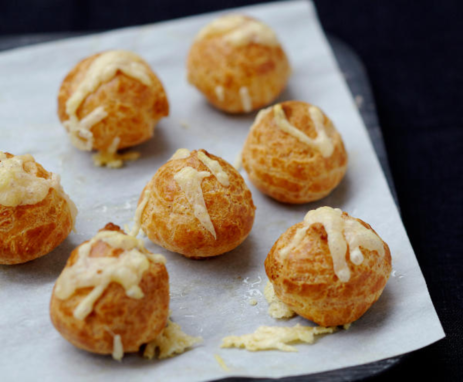 TH06_gougeres