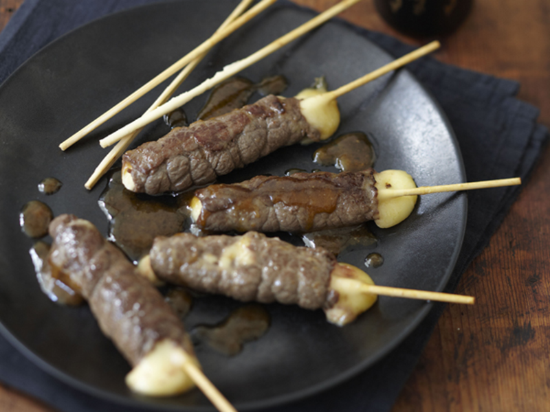 Brochette de bœuf au fromage (façon Yakitori)