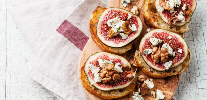 TH05_toasts-figues-roquefort-noix