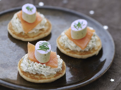 Blini au saumon fumé et fromage frais