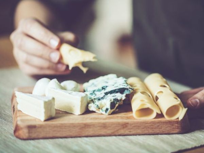 Quels fromages sont autorisés pendant la grossesse ?