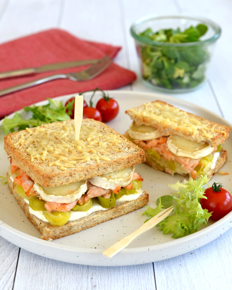 Croque-monsieur saumon, poireau et chèvre